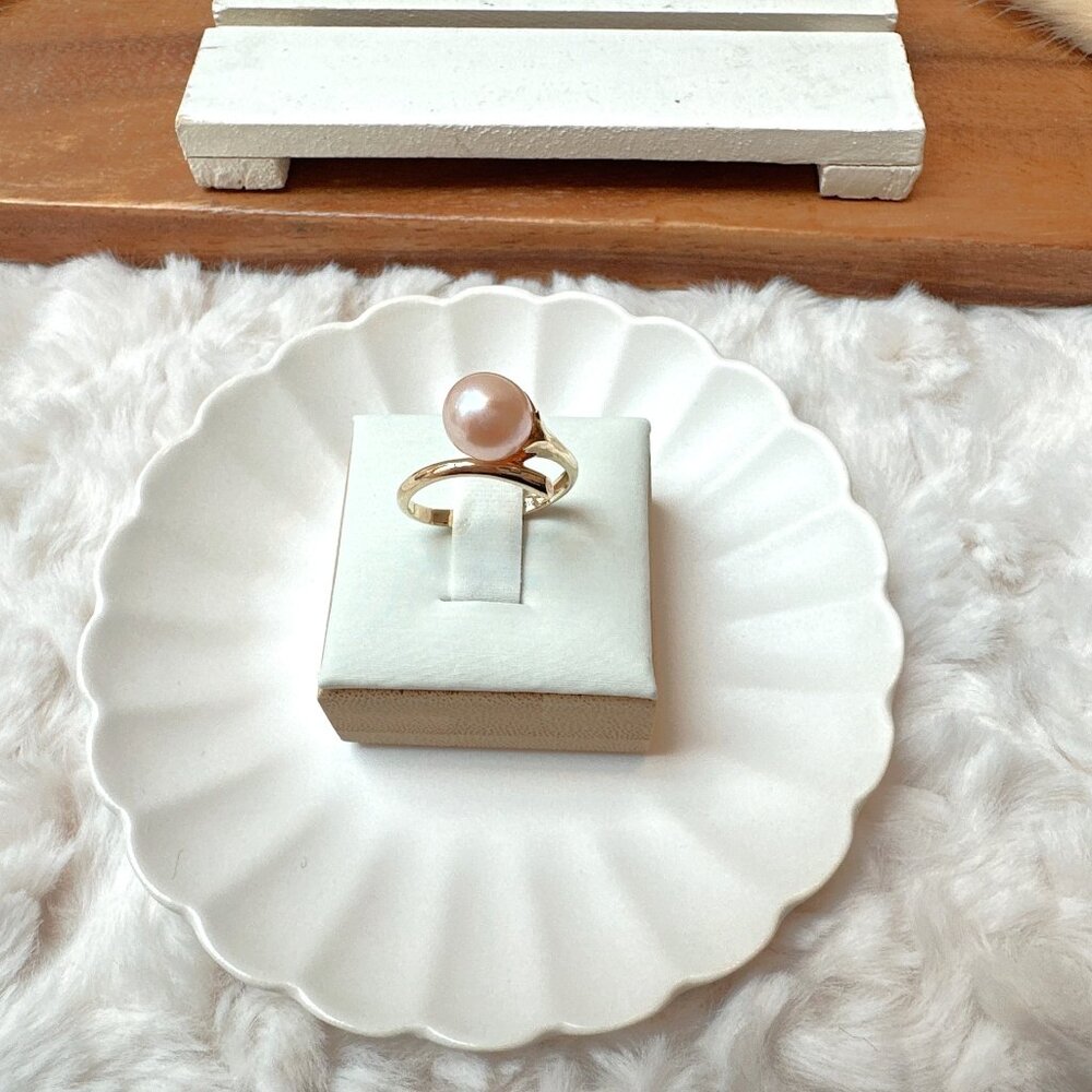 10k Yellow Gold with Genuine Pink Freshwater Pearl Ring